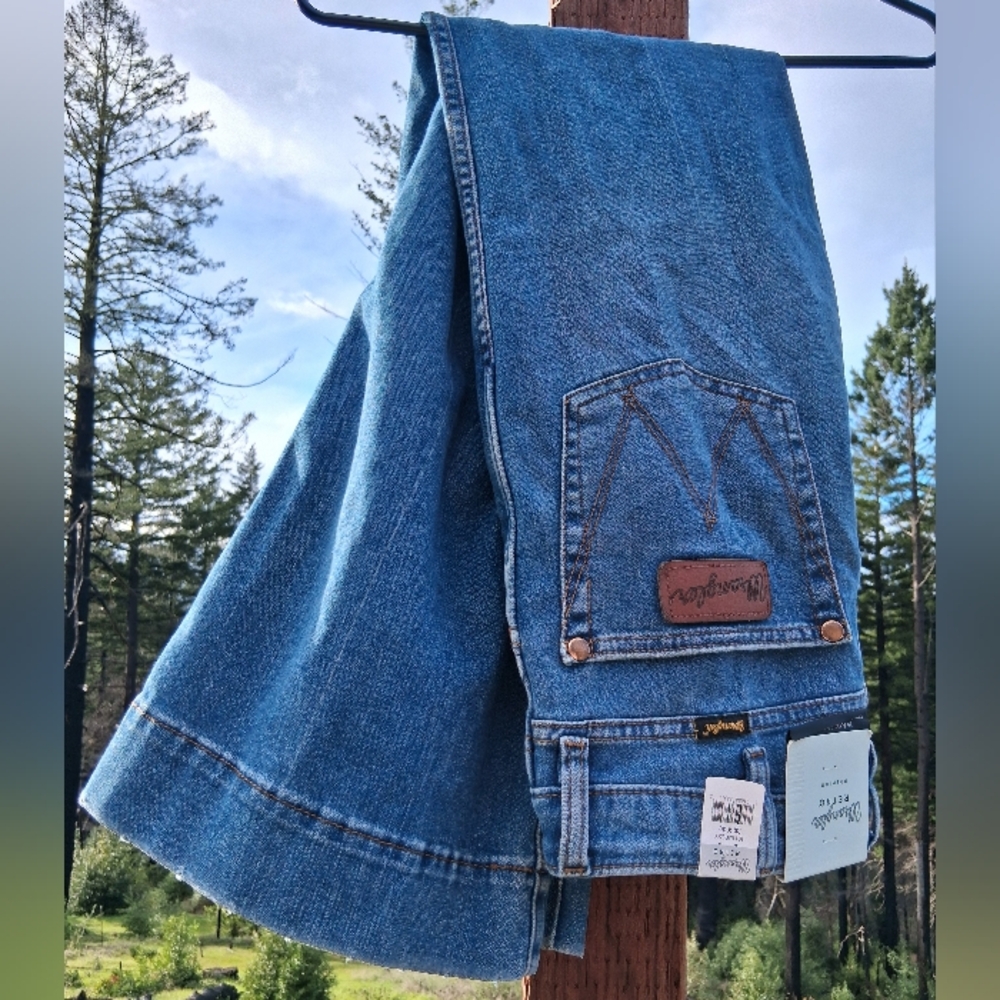 Women's Wrangler Retro Mae Trouser Jean